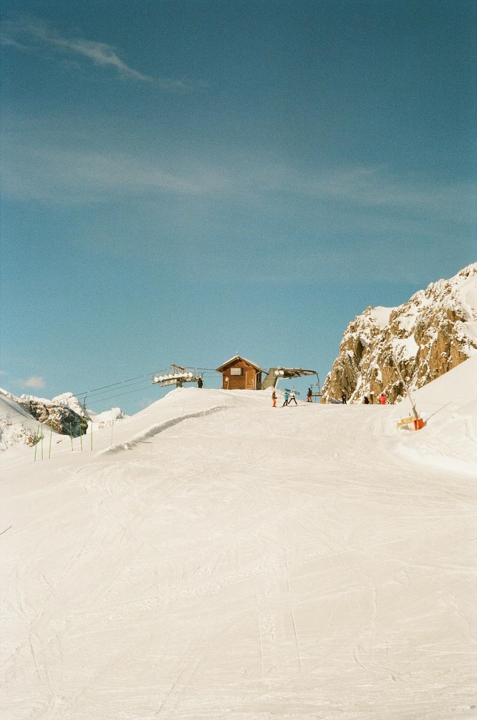 Powder Ridge Backcountry Lodge